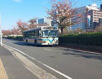 横浜市営バス300系統