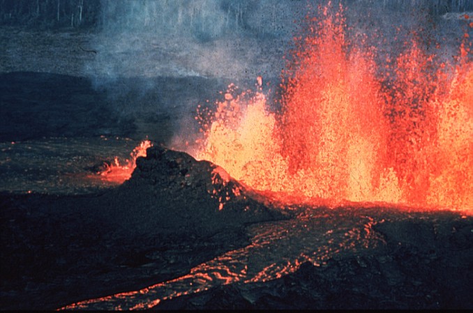 ファイル:Volcano q.jpg