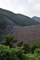 左門岳が源流の根尾川東支流にある 上大須ダム