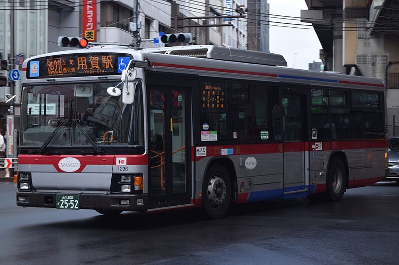 ファイル:東急バスT1236.jpg
