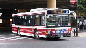 Tachikawa Bus A733.jpg