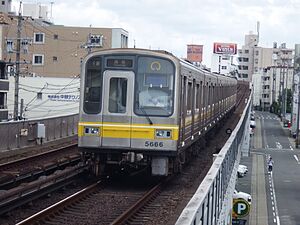 Nagoya city subway 5050series 5166.JPG