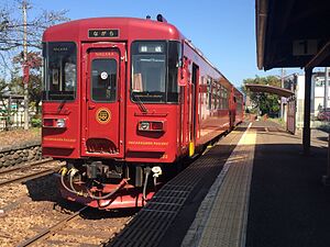 ナガラ300形の回送列車