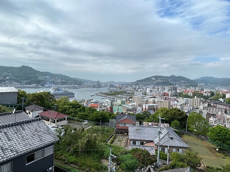 ファイル:Nagasaki Glover Sky Road Panorama View.jpeg